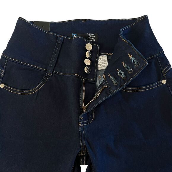 Always Friday High-Waisted‎ Dark Wash Denim Capri Jeans Women's Size 7 - Picture 10 of 11